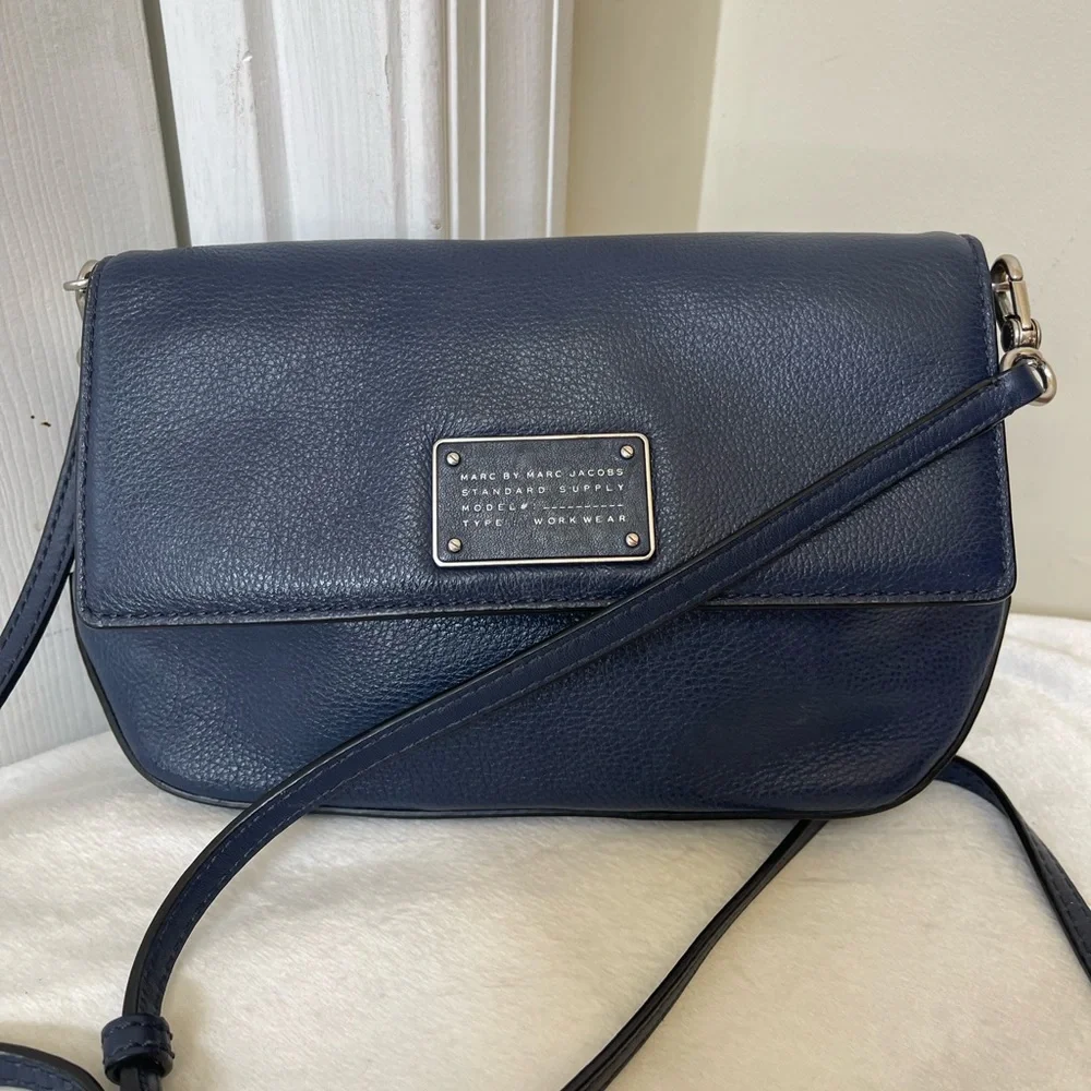EUC Marc by Marc Jacobs blue leather crossbody bag